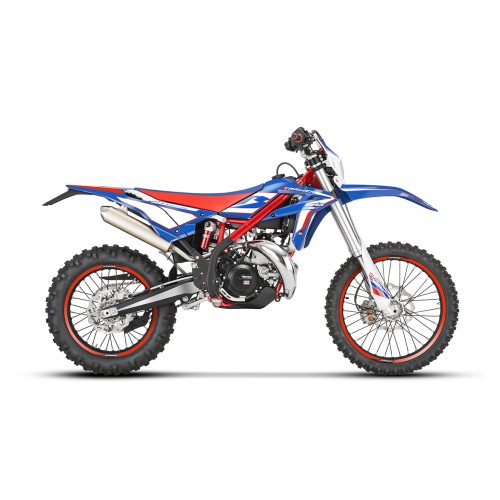2021 XTRAINER 300 2021 XTRAINER 300