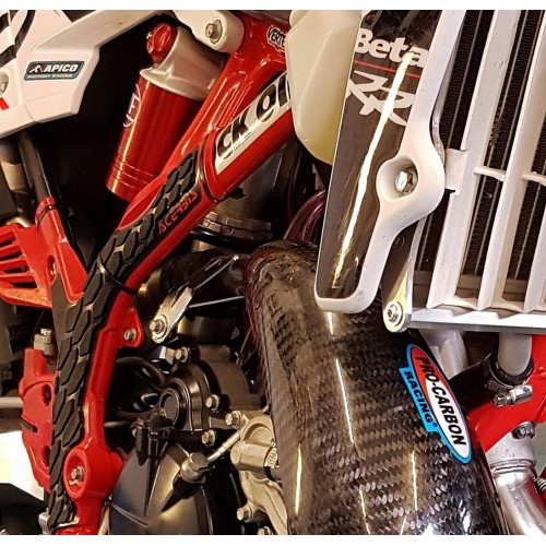 PRO CARBON Exhaust Guard - X-Trainer All years